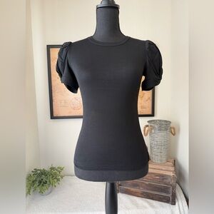 Choosy black tee with ruffle sleeve